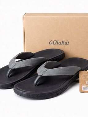 OluKai Women’s Black Flip Flops with Gray Straps